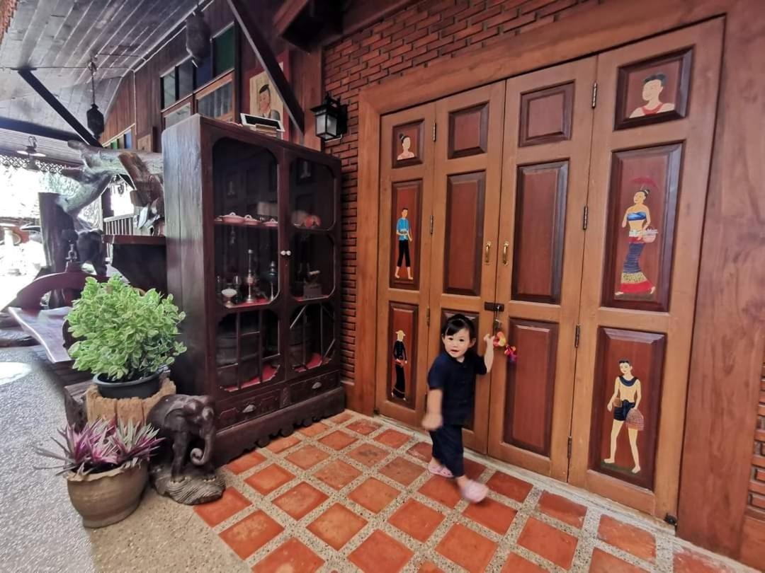 פראה Baanthep Antique Homestay מראה חיצוני תמונה